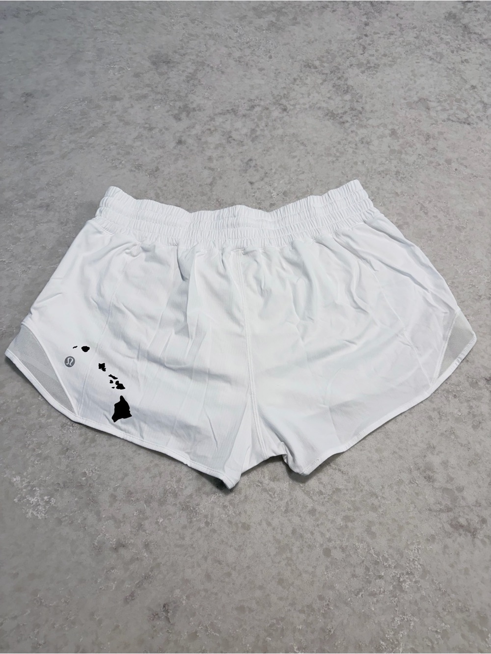 Lululemon Hawaii Hotty Hot Shorts - White / Size 10